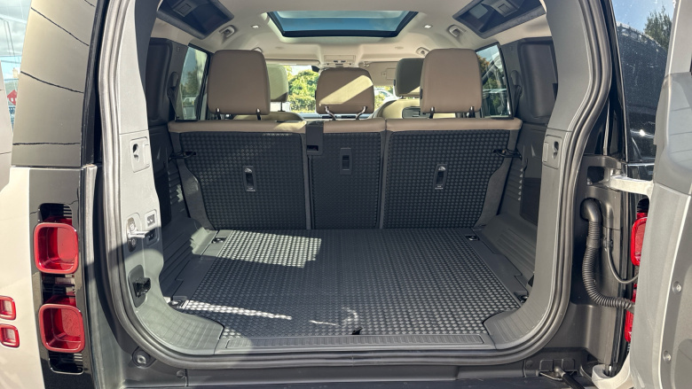 Land Rover Defender 2.0 D240 First Edition 110 5dr Auto Diesel Estate